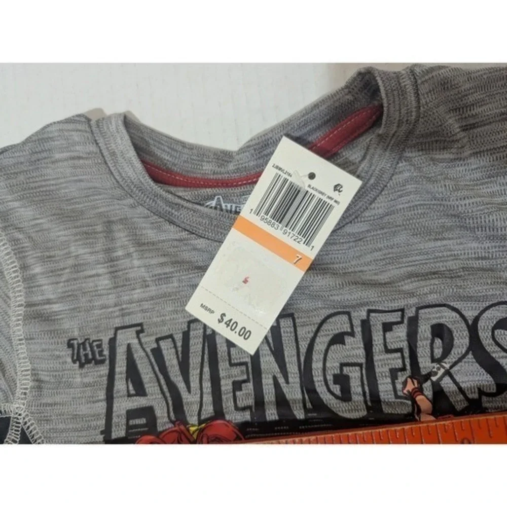 Marvel Avengers Comics Boys Grey Space Dye Graphic‎ T-Shirt Size 7 NWT